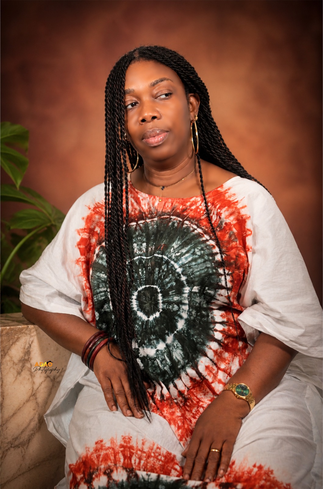 Diomande Madio Adélaïde épouse Goue — portrait assis